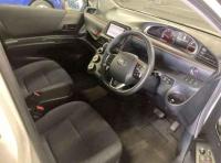 Toyota Sienta 2018